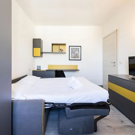Appartement San Zeno Nascosta By Reasy&busy *