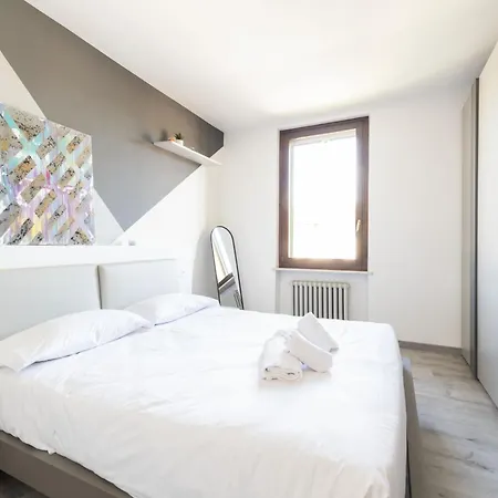 Apartment San Zeno Nascosta By Reasy&busy *